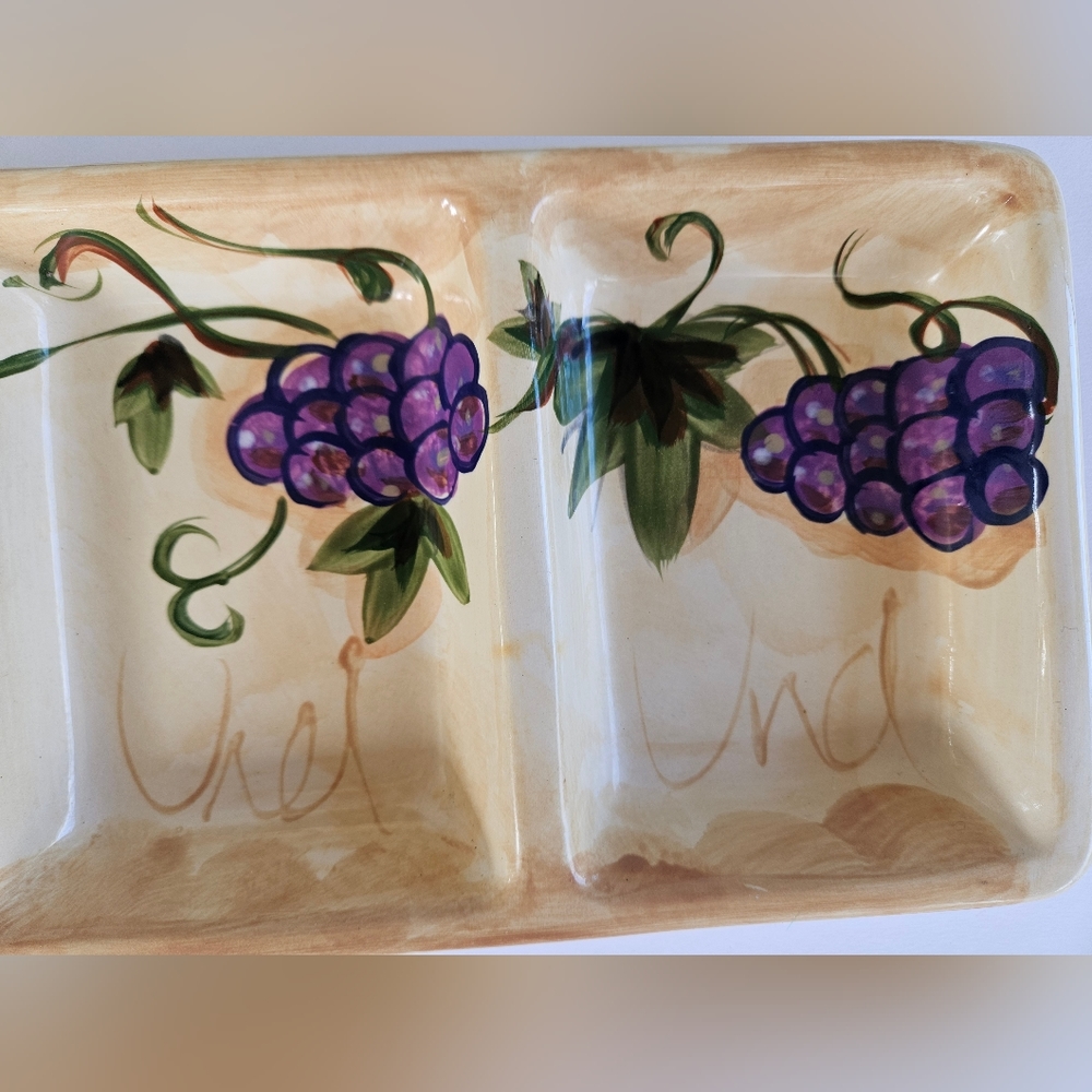 Barcelona Grape Divided Serving Plate - Picture 3 of 7